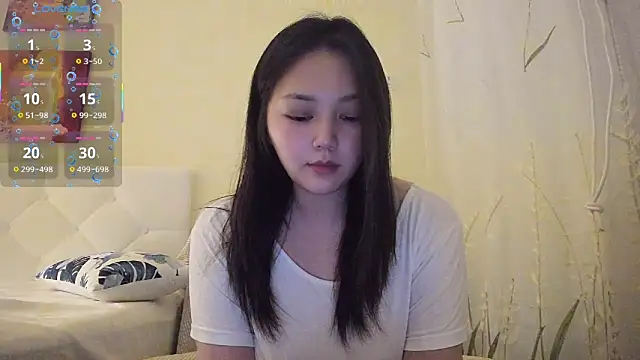 small Eva online show from 06/15/26, 03:36
