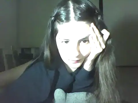 Snapshot of Insomniacl chatting on 12/30/24, 05:04 Insomniacl online show from 12/30/24, 05:04