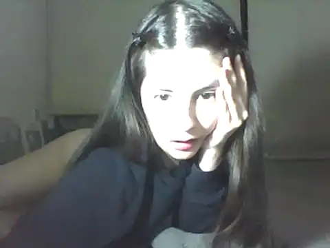 Snapshot of Insomniacl chatting on 01/02/25, 04:09 Insomniacl online show from 01/02/25, 04:09