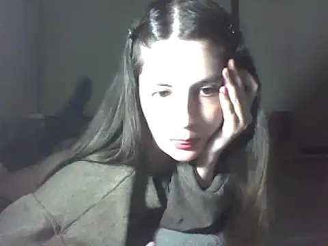 Snapshot of Insomniacl chatting on 01/27/25, 04:30 Insomniacl online show from 01/27/25, 04:30