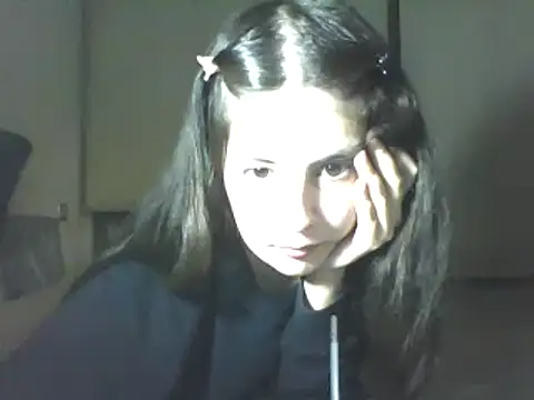 Snapshot of Insomniacl chatting on 03/16/25, 05:47 Insomniacl online show from 03/16/25, 05:47