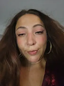 VickyHoult online show from 12/04/25, 08:06