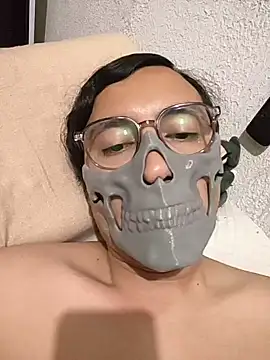 Snapshot of HardestPepe chatting on 03/27/26, 07:14 HardestPepe online show from 03/27/26, 07:14