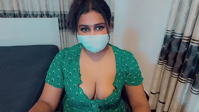 Snapshot of SonY_CaM chatting on 05/15/26, 10:00 SonY CaM online show from 05/15/26, 10:00