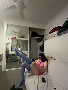 Snapshot of CD_Sub2021 chatting on 02/13/26, 12:28 CD Sub2021 online show from 02/13/26, 12:28