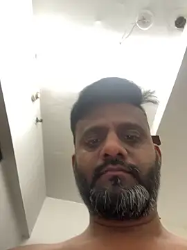 Snapshot of HIMSEXY chatting on 01/08/25, 01:21 HIMSEXY online show from 01/08/25, 01:21