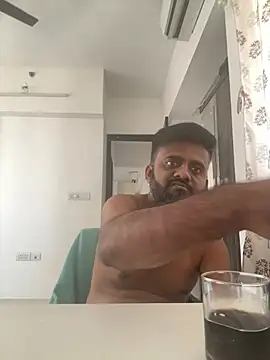 Snapshot of HIMSEXY chatting on 01/14/25, 08:52 HIMSEXY online show from 01/14/25, 08:52