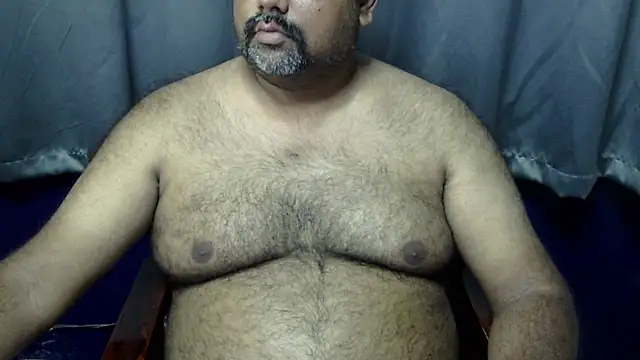 hairysubcub 70 online show from 04/05/26, 07:49