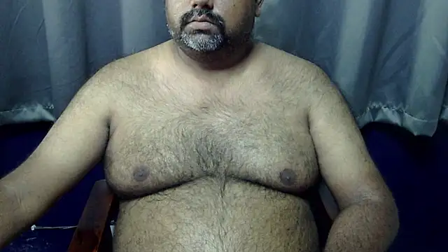 Snapshot of hairysubcub_70 chatting on 05/04/26, 07:26 hairysubcub 70 online show from 05/04/26, 07:26