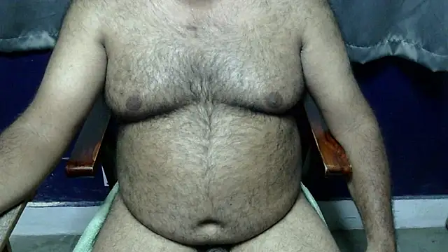 Snapshot of hairysubcub_70 chatting on 06/04/26, 05:08 hairysubcub 70 online show from 06/04/26, 05:08