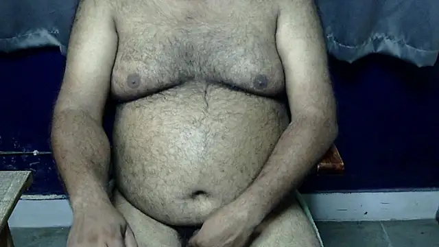 Snapshot of hairysubcub_70 chatting on 07/22/26, 04:48 hairysubcub 70 online show from 07/22/26, 04:48