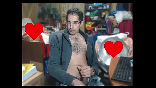 Snapshot of Gsmile1 chatting on 12/26/24, 04:58 Gsmile1 online show from 12/26/24, 04:58