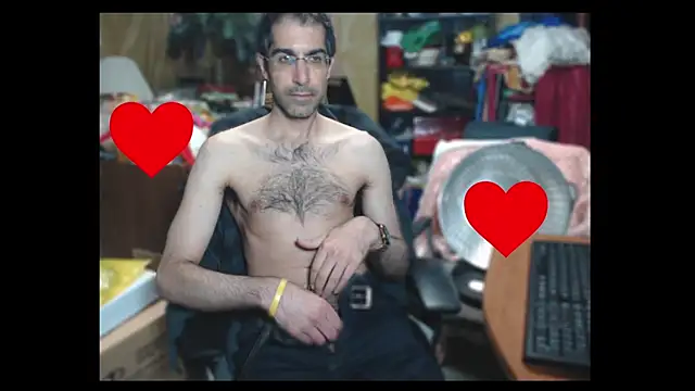 Snapshot of Gsmile1 chatting on 01/03/25, 12:11 Gsmile1 online show from 01/03/25, 12:11