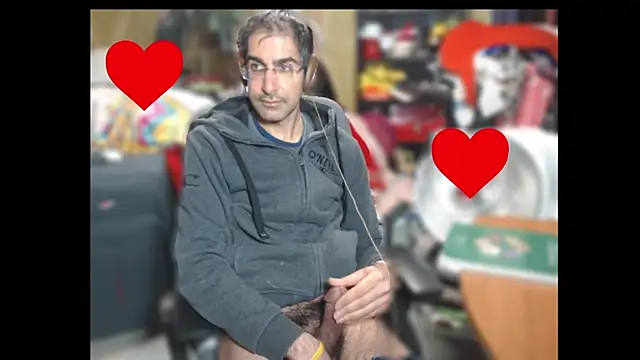 Snapshot of Gsmile1 chatting on 01/30/25, 04:34 Gsmile1 online show from 01/30/25, 04:34