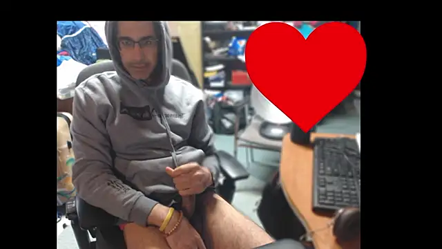 Snapshot of Gsmile1 chatting on 03/14/26, 07:30 Gsmile1 online show from 03/14/26, 07:30