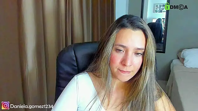 Snapshot of Danielacams chatting on 01/31/25, 03:30 Danielacams online show from 01/31/25, 03:30