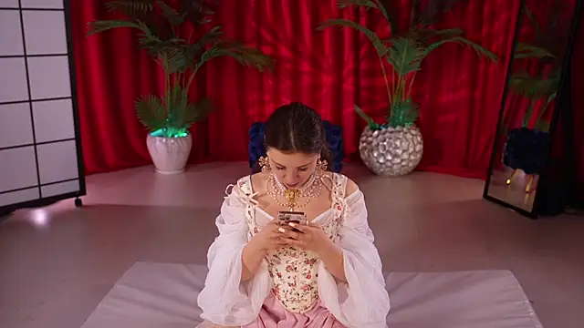 KittyCaitlin online show from 10/15/25, 05:24