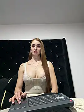 Snapshot of SofiaCarter chatting on 02/27/26, 02:00 SofiaCarter online show from 02/27/26, 02:00