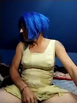 Snapshot of MirthildaVenza chatting on 11/24/25, 04:34 MirthildaVenza online show from 11/24/25, 04:34