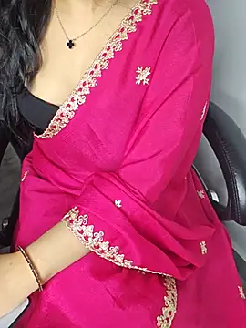 aliyaah singh online show from 06/12/26, 05:56
