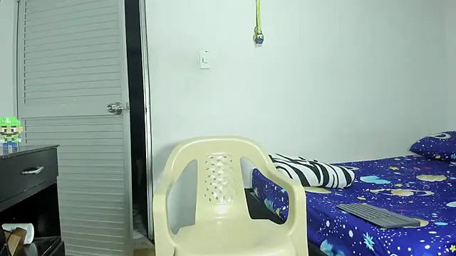 Snapshot of VincentSavage chatting on 01/17/26, 03:22 VincentSavage online show from 01/17/26, 03:22