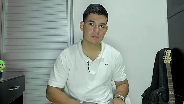 Snapshot of VincentSavage chatting on 02/08/26, 03:21 VincentSavage online show from 02/08/26, 03:21