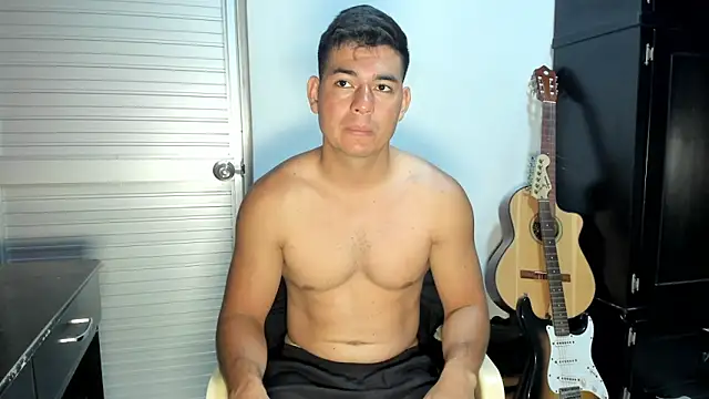 Snapshot of VincentSavage chatting on 03/10/26, 03:17 VincentSavage online show from 03/10/26, 03:17