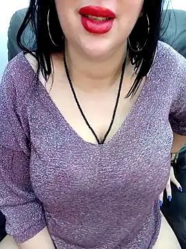 Snapshot of Queen_sousou chatting on 02/04/25, 11:38 Queen sousou online show from 02/04/25, 11:38