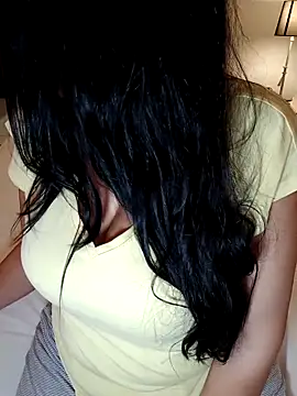 Snapshot of Queen_sousou chatting on 02/20/26, 06:52 Queen sousou online show from 02/20/26, 06:52