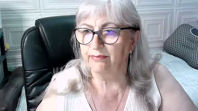 LolkaAlyss online show from 05/05/26, 08:17