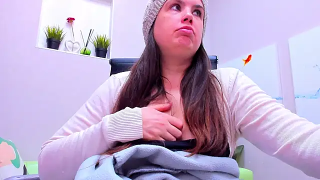 BattyMoll online show from 12/16/24, 06:49