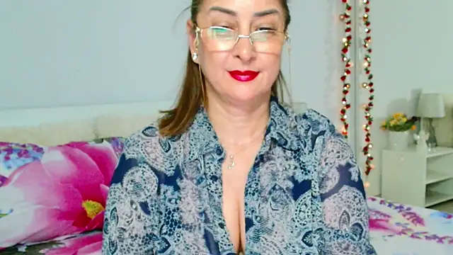 Tyana40 online show from 05/15/26, 11:12