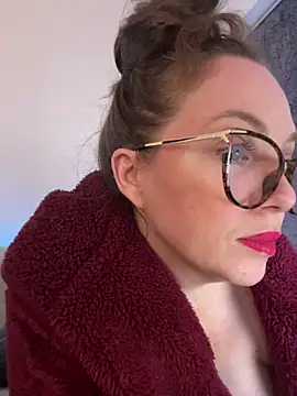 FemDom RubyKnightXXO online show from 02/11/25, 06:44