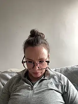 FemDom RubyKnightXXO online show from 03/04/25, 02:32