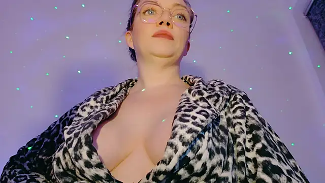 FemDom RubyKnightXXO online show from 03/09/25, 08:52