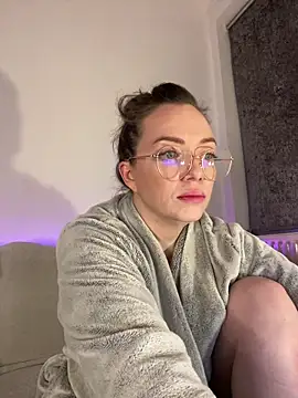 FemDom RubyKnightXXO online show from 12/15/25, 09:30