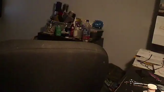 Snapshot of XTRAHORNYONE chatting on 01/27/25, 01:48 XTRAHORNYONE online show from 01/27/25, 01:48