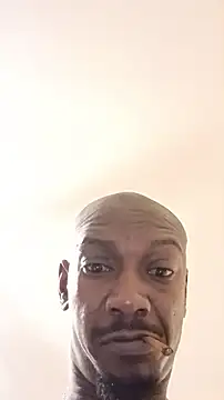 Snapshot of RinsingWood84 chatting on 01/07/26, 12:57 RinsingWood84 online show from 01/07/26, 12:57