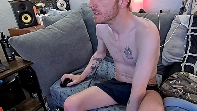 Snapshot of pyrowuff chatting on 03/17/26, 07:12 pyrowuff online show from 03/17/26, 07:12