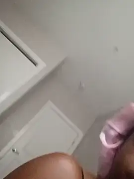 DancingLemonade online show from 11/25/25, 06:52