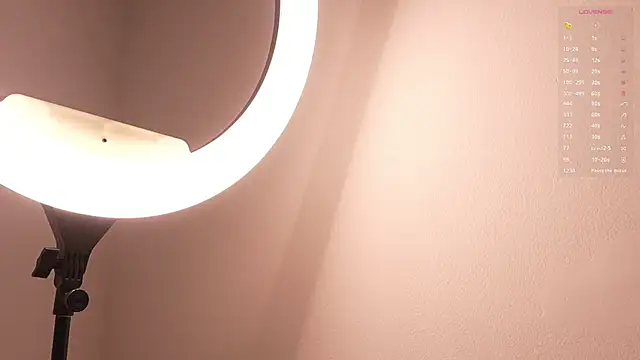 DianySexy online show from 05/10/26, 12:49