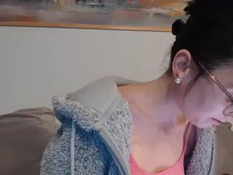 cleophee online show from 02/12/25, 06:51