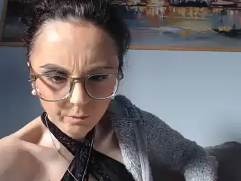 cleophee online show from 02/14/25, 10:28