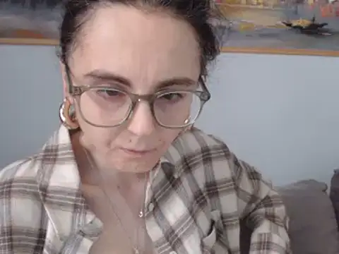 cleophee online show from 03/17/25, 09:44