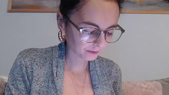 cleophee online show from 09/26/25, 05:44