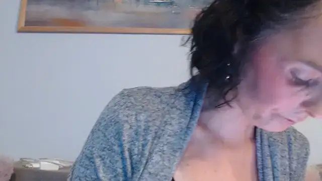 cleophee online show from 11/17/25, 07:14