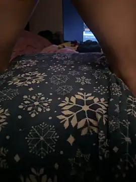 Snapshot of Exclusivenutxxx chatting on 03/17/25, 09:13 Exclusivenutxxx online show from 03/17/25, 09:13