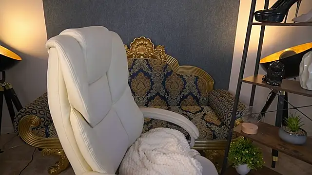 MadissonSoft online show from 06/17/26, 01:12