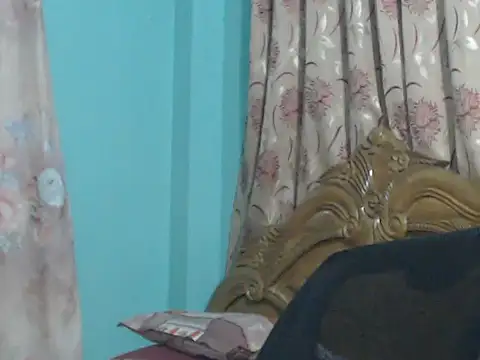 NancyRuvi online show from 11/02/25, 03:47