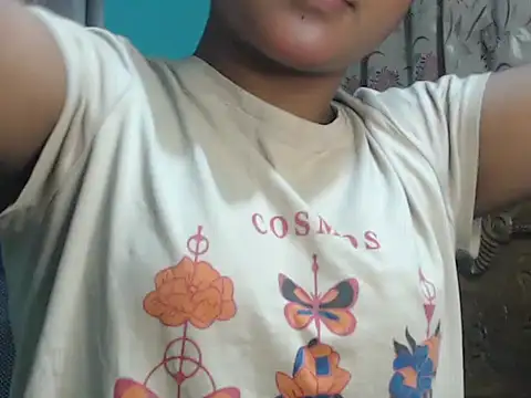 NancyRuvi online show from 11/25/25, 05:02